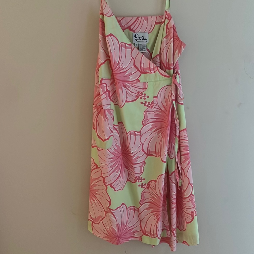 lilly pulitzer dress, green with pink flowers, size 8